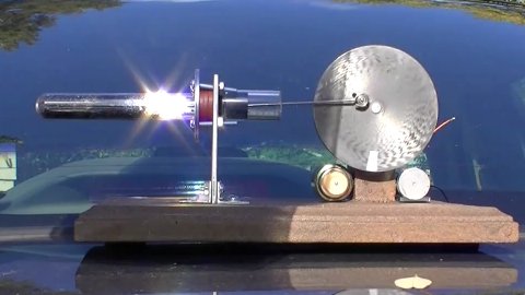 solar powered lamina flow stirling engine